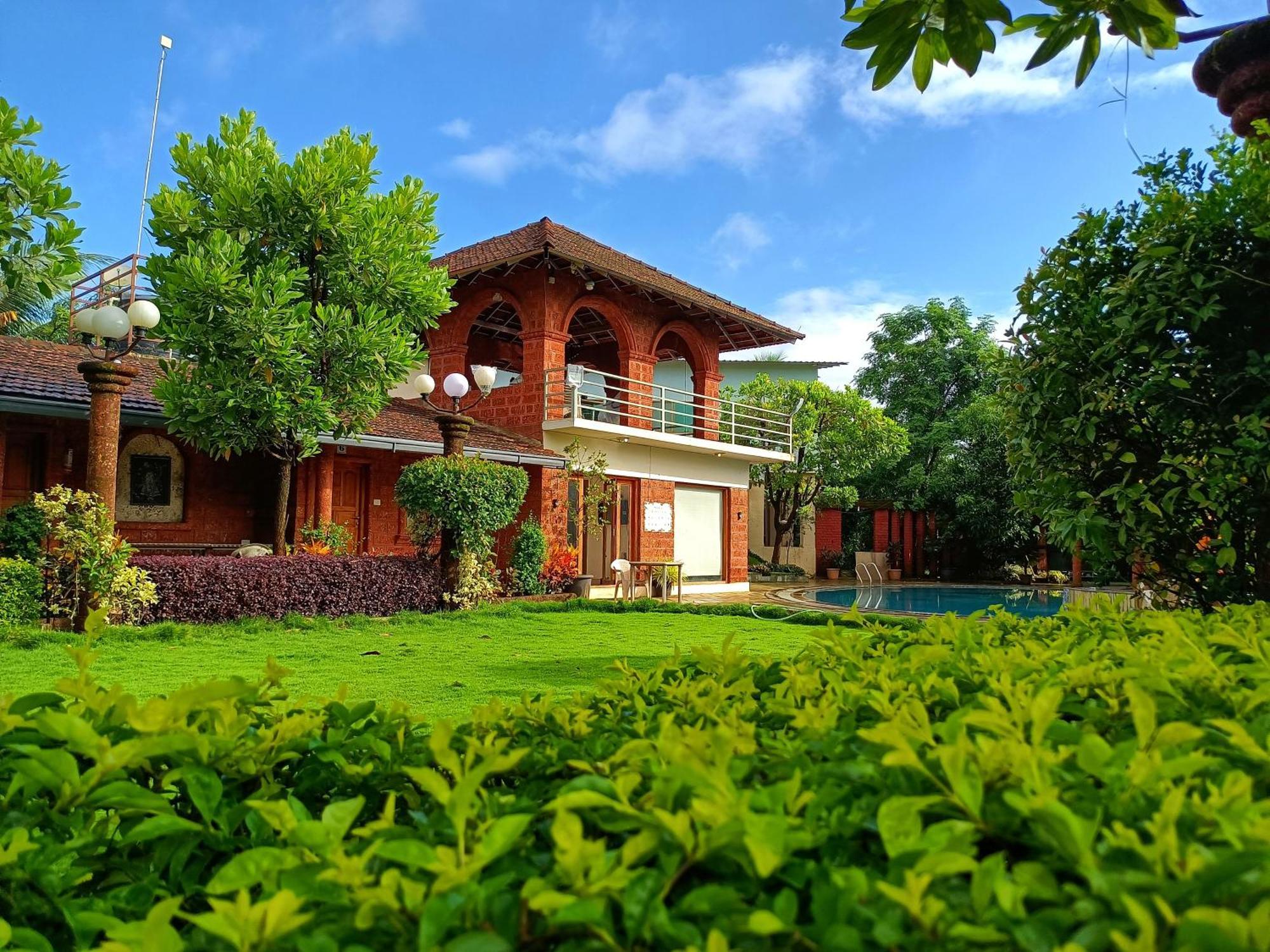Red Stone Resort Alībāg Exterior foto